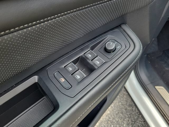 Used 2024 Volkswagen Atlas SE FWD image 9