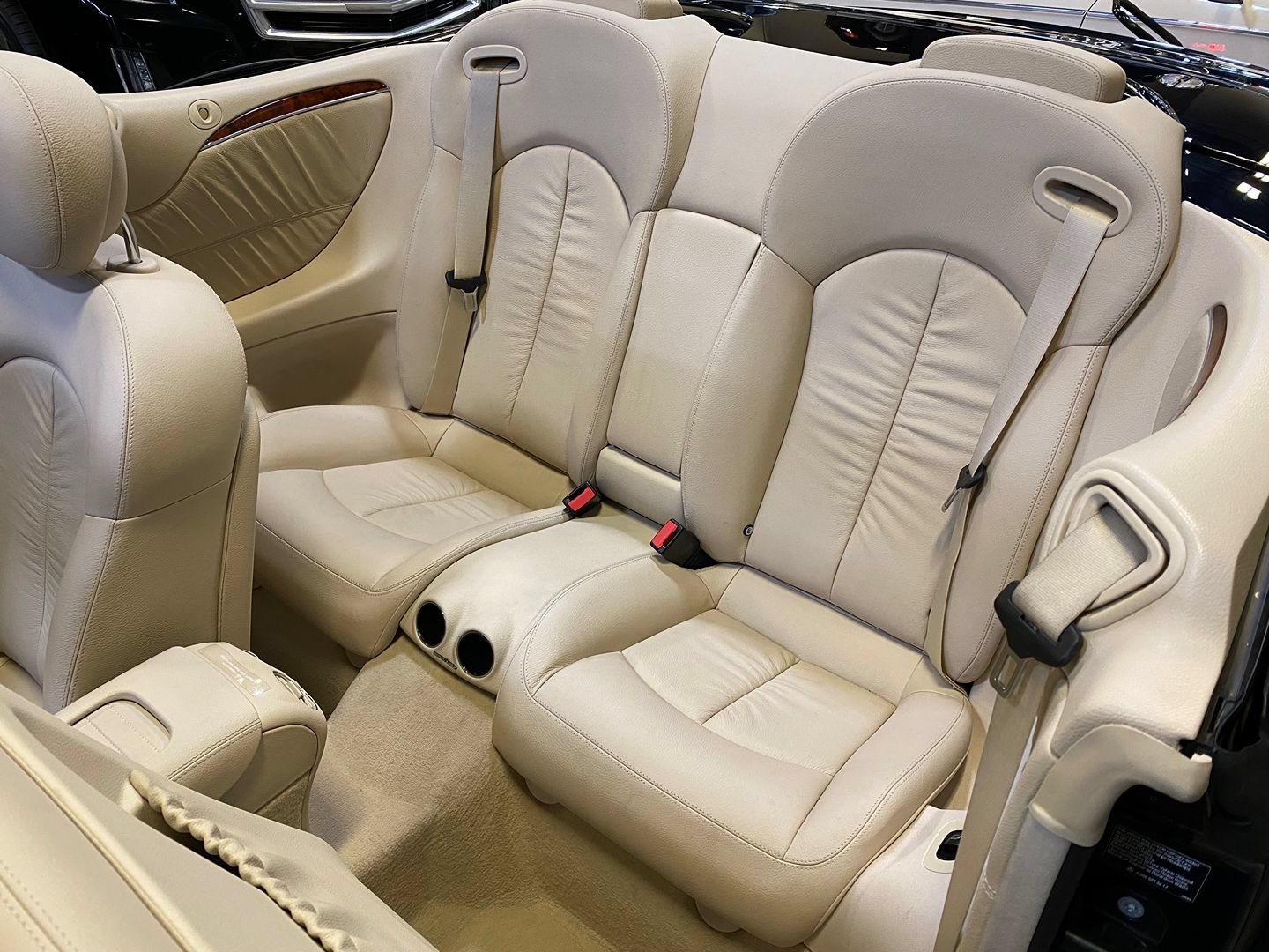 Used 2007 Mercedes-Benz CLK 350 Cabriolet image 22