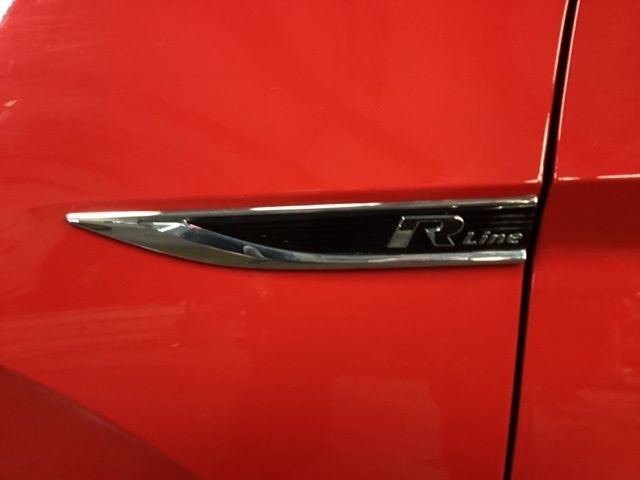 Used 2020 Volkswagen Jetta R-Line FWD image 14