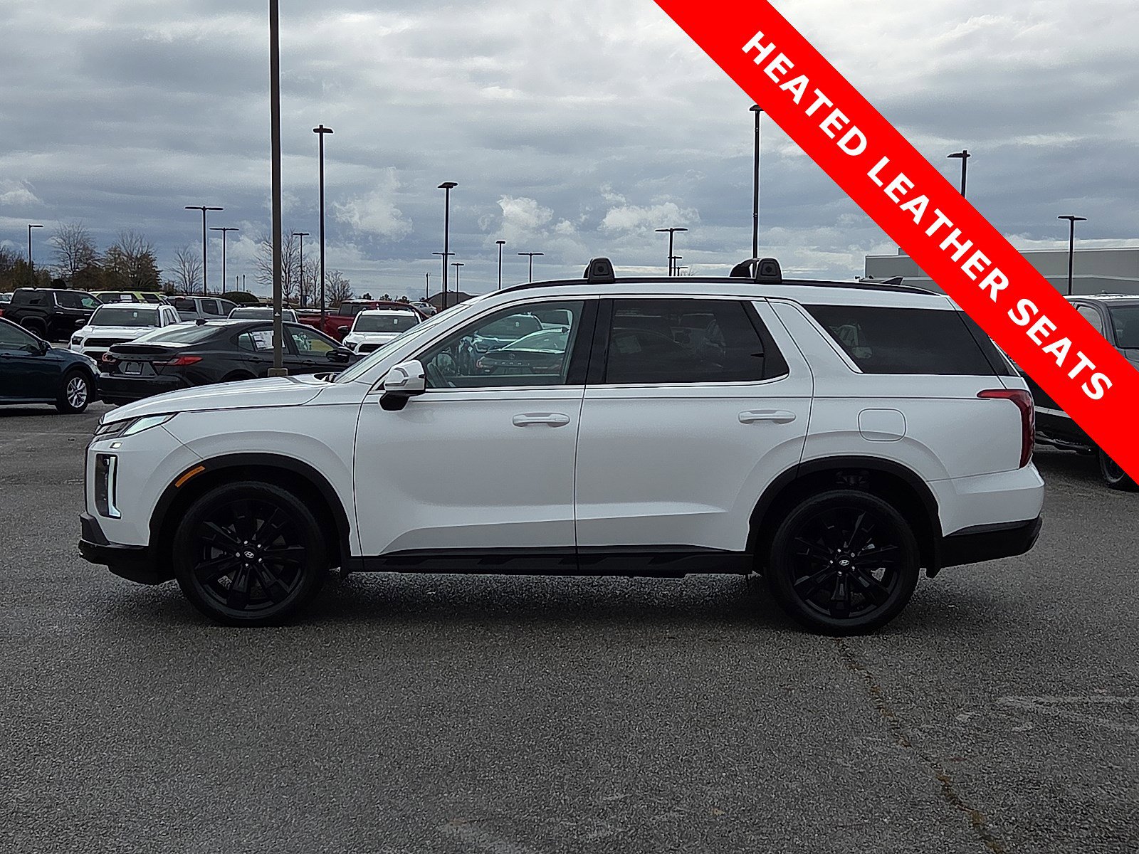 Used 2024 Hyundai Palisade XRT image 3