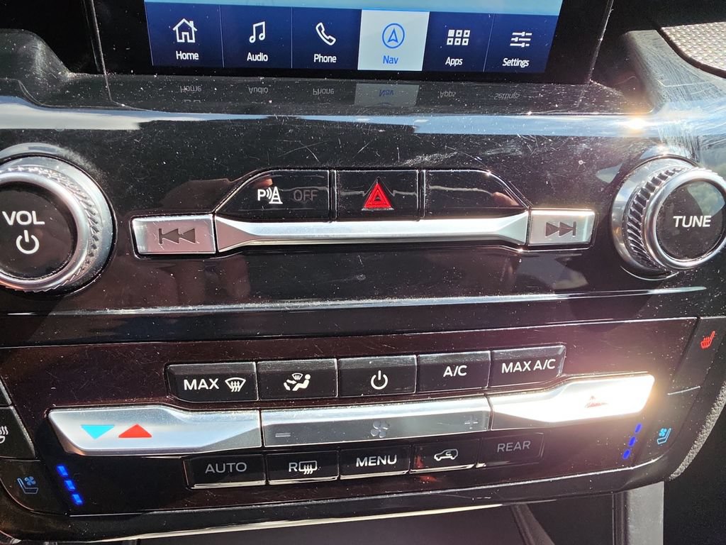 Used 2024 Ford Explorer ST w/ Equipment Group 401A AWD/4WD image 22