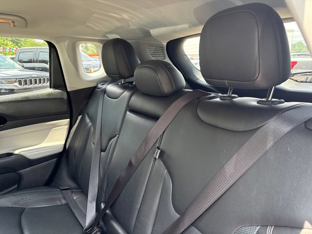 Used 2022 Jeep Compass Limited AWD/4WD image 20