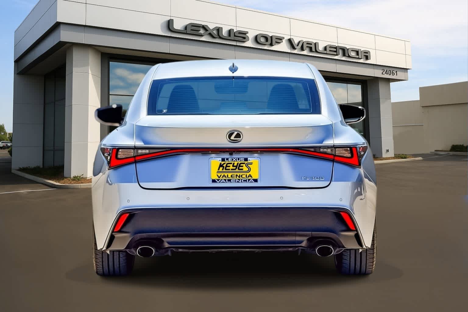 Used 2023 Lexus IS 300 w/ Premium Package RWD image 3