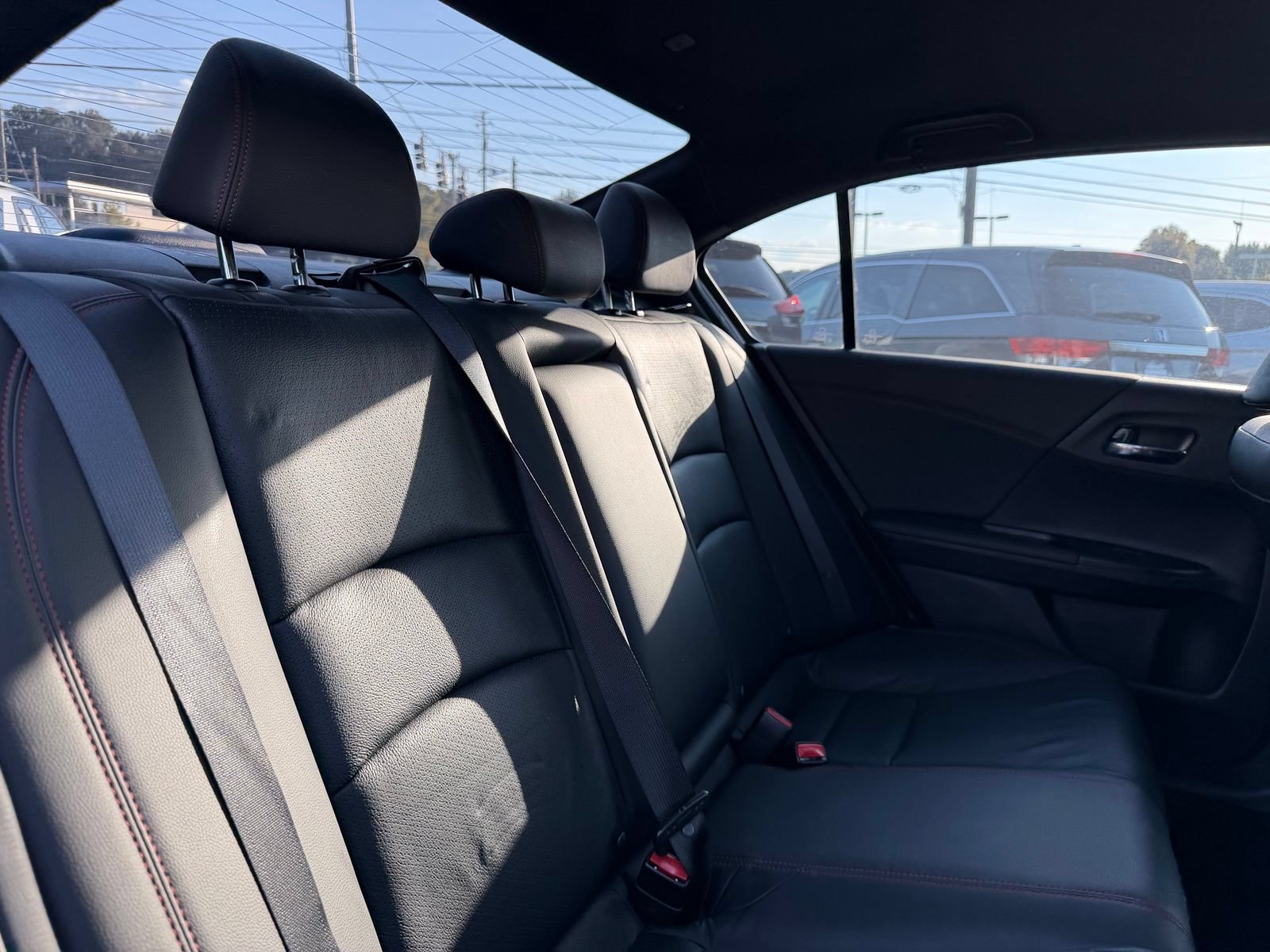 Used 2017 Honda Accord Sport Special Edition image 29