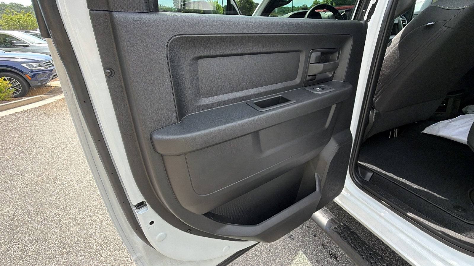 New 2026 RAM 2500 Tradesman AWD/4WD image 18