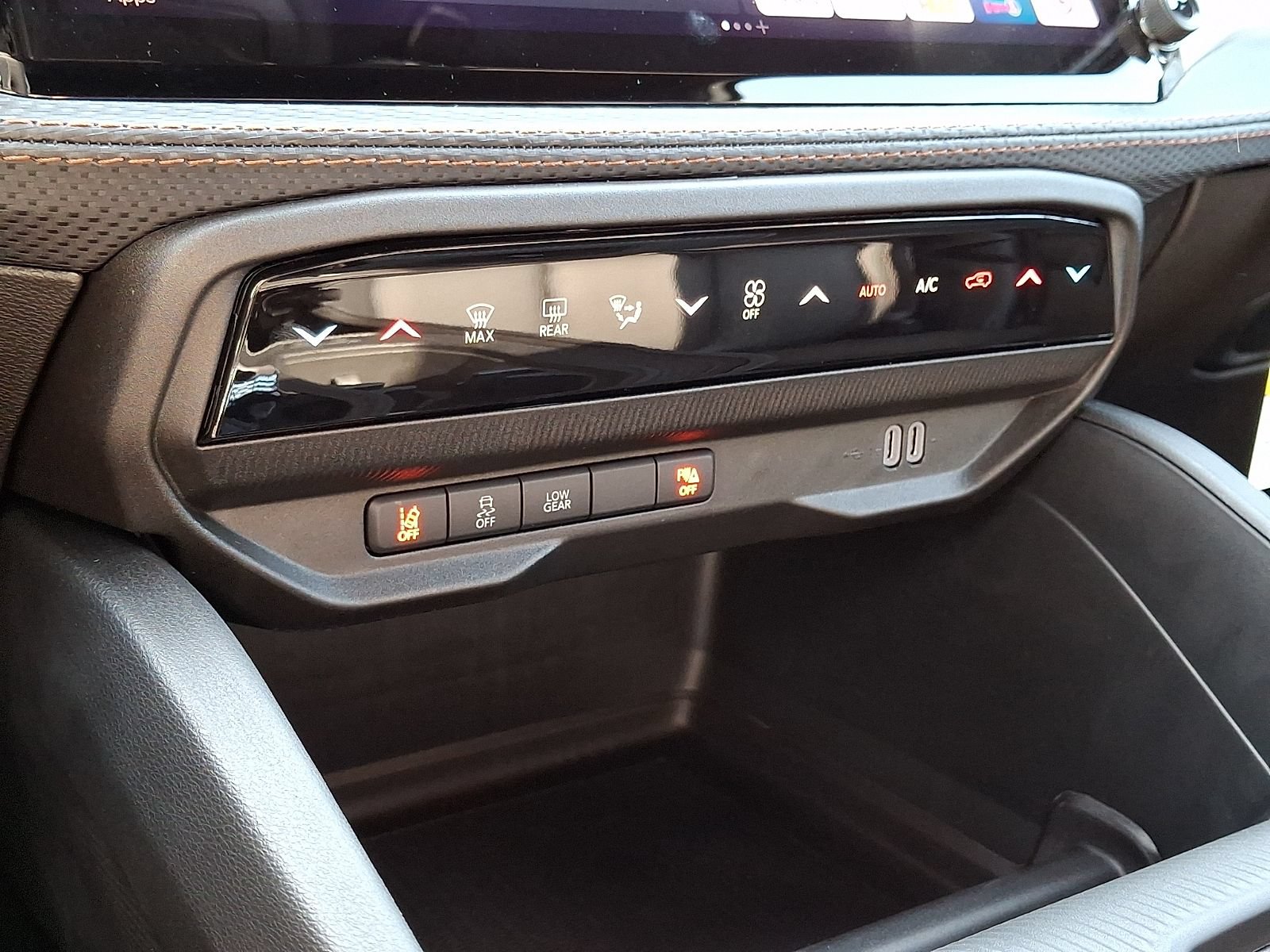 New 2026 Jeep Cherokee Limited AWD/4WD image 11
