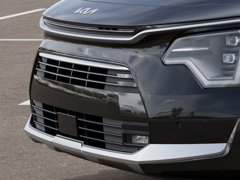 New 2025 Kia Niro SX Touring image 13