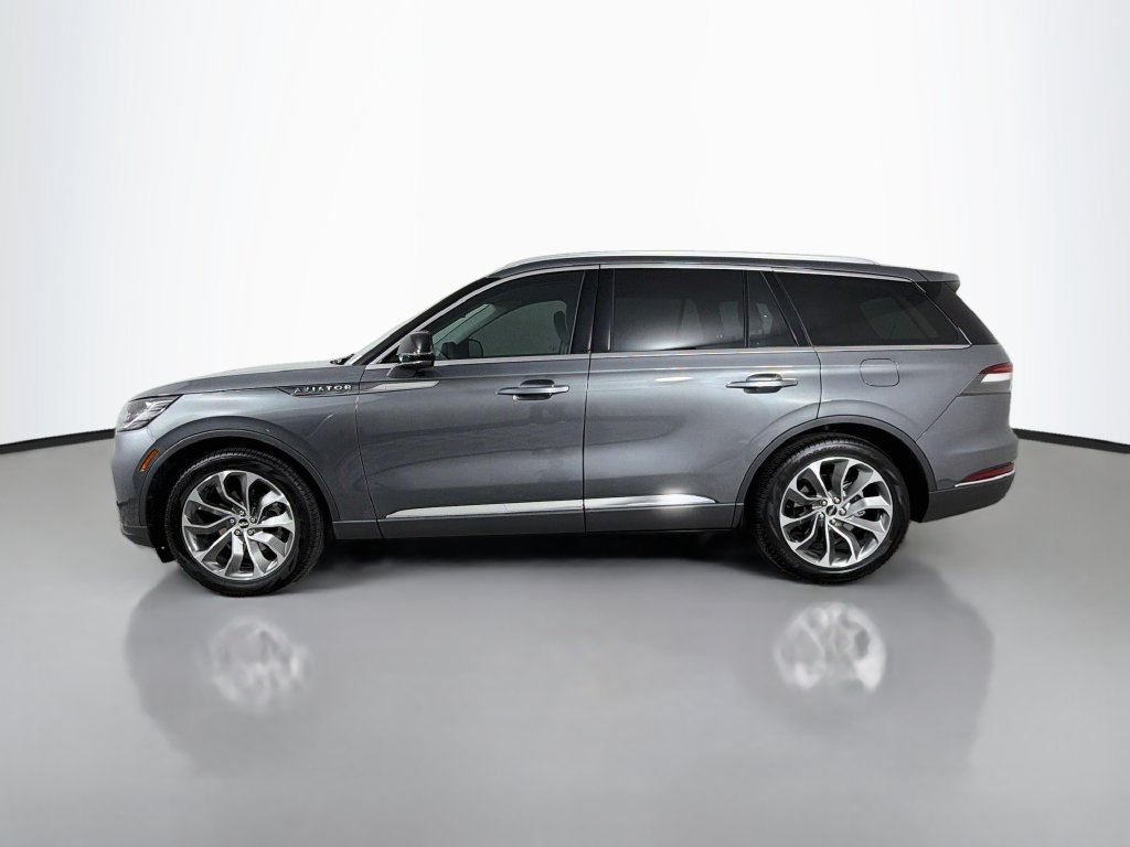 New 2027 Lincoln Aviator Reserve RWD image 8