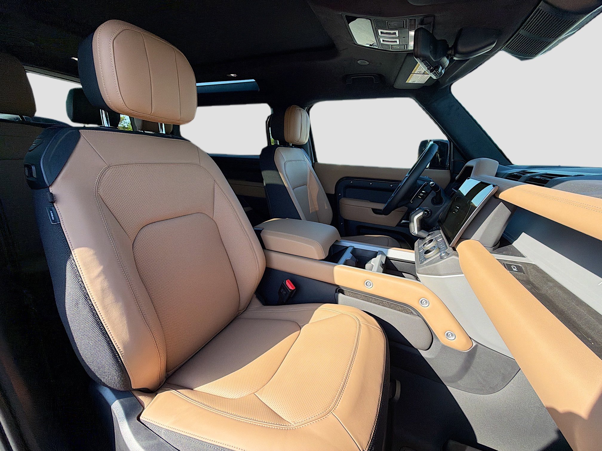 New 2026 Land Rover Defender 90 V8 image 15