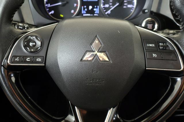 Used 2019 Mitsubishi Outlander SE FWD image 23
