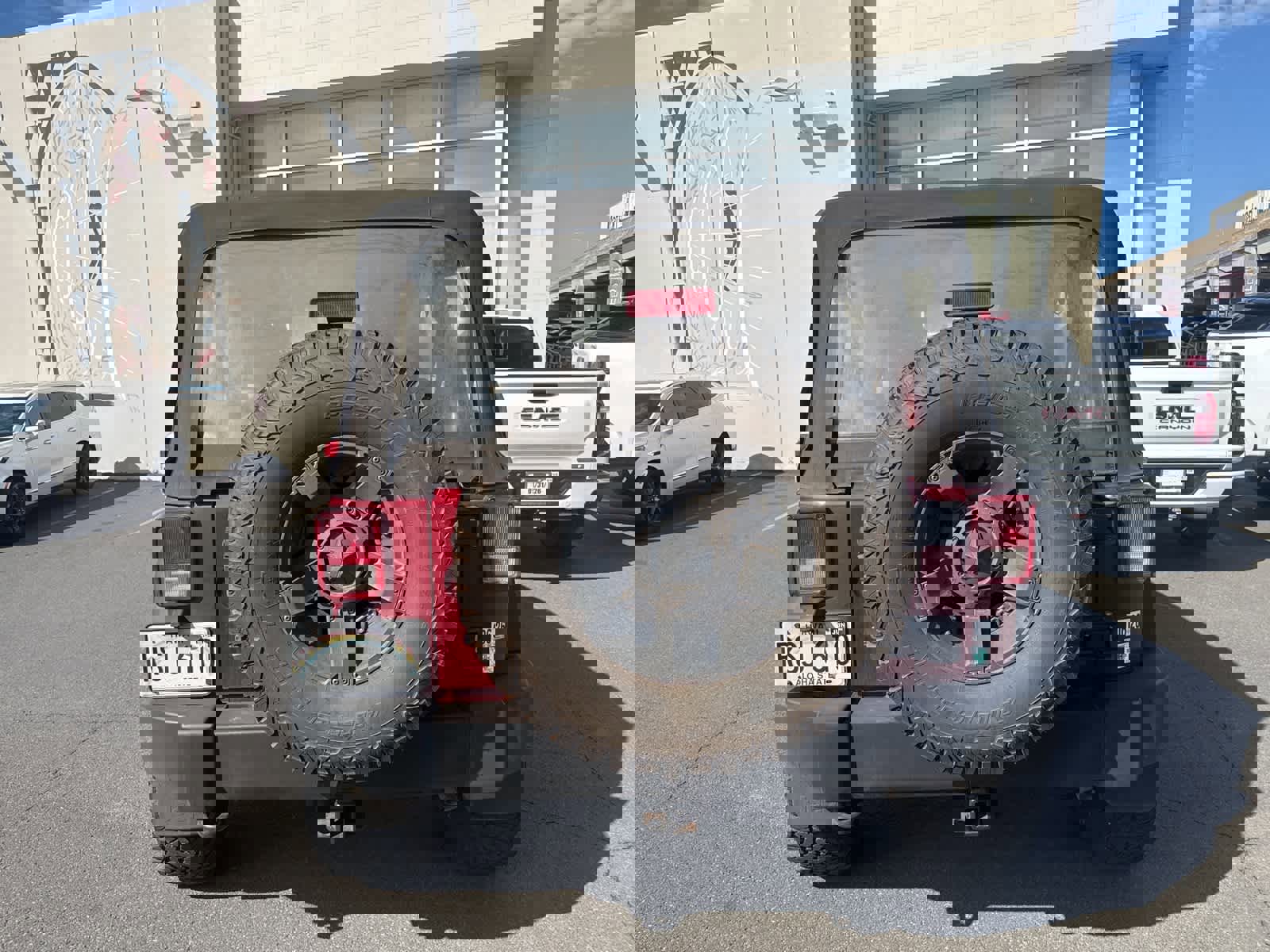 Used 2012 Jeep Wrangler Unlimited Sport w/ Connectivity Group image 5