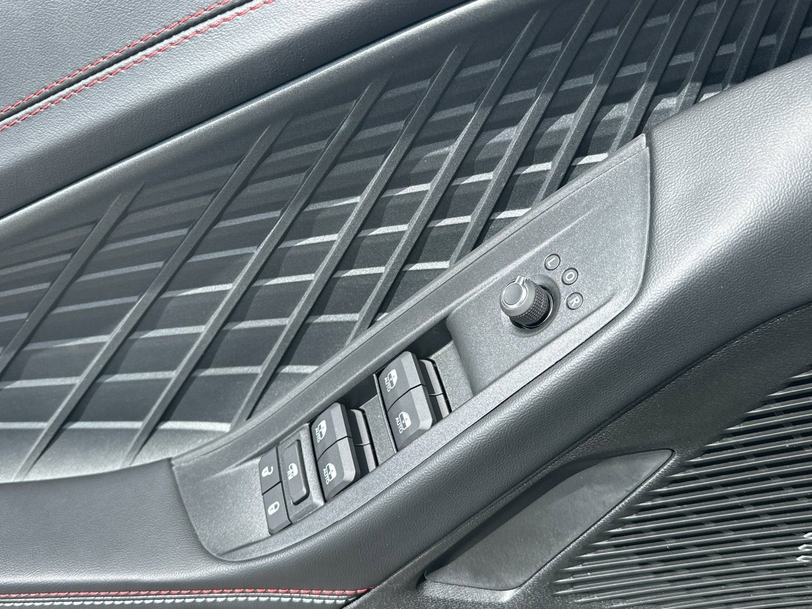 New 2026 Dodge Charger R/T AWD/4WD image 11