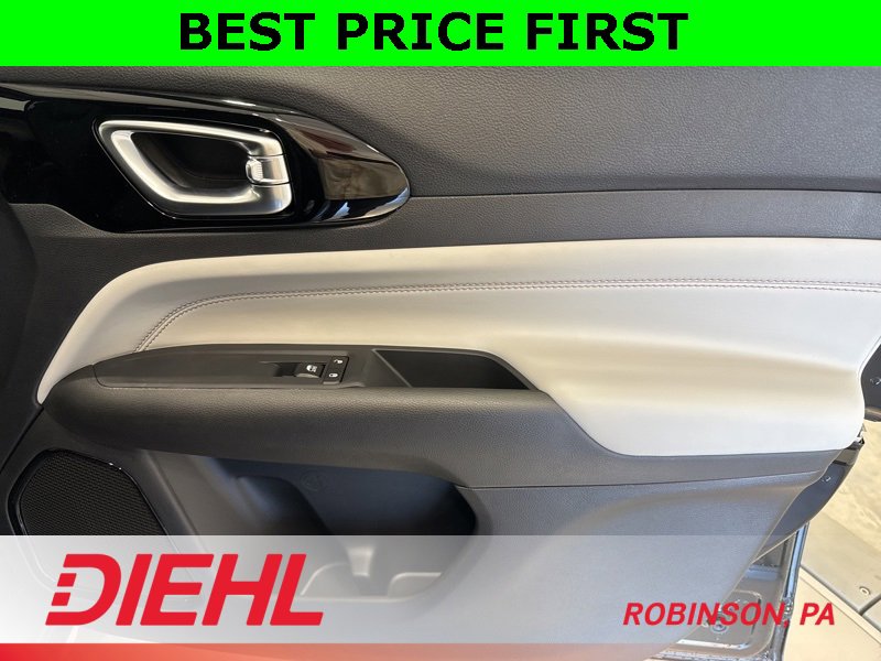 New 2026 Jeep Compass Limited image 15