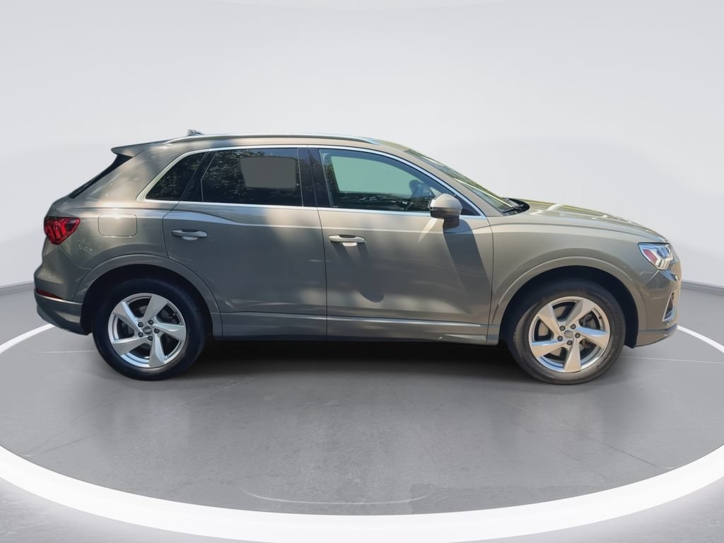 Used 2020 Audi Q3 2.0T Premium Plus AWD/4WD image 9