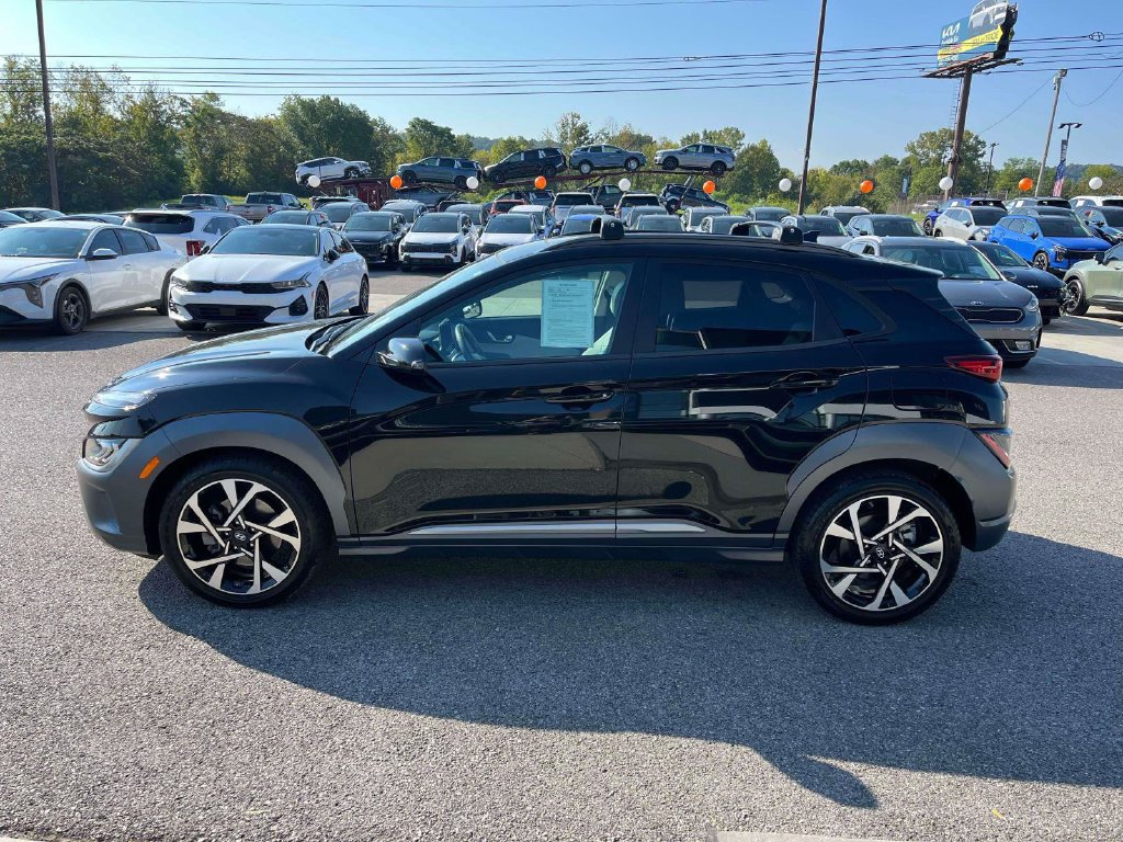 Used 2022 Hyundai Kona Limited AWD/4WD image 31