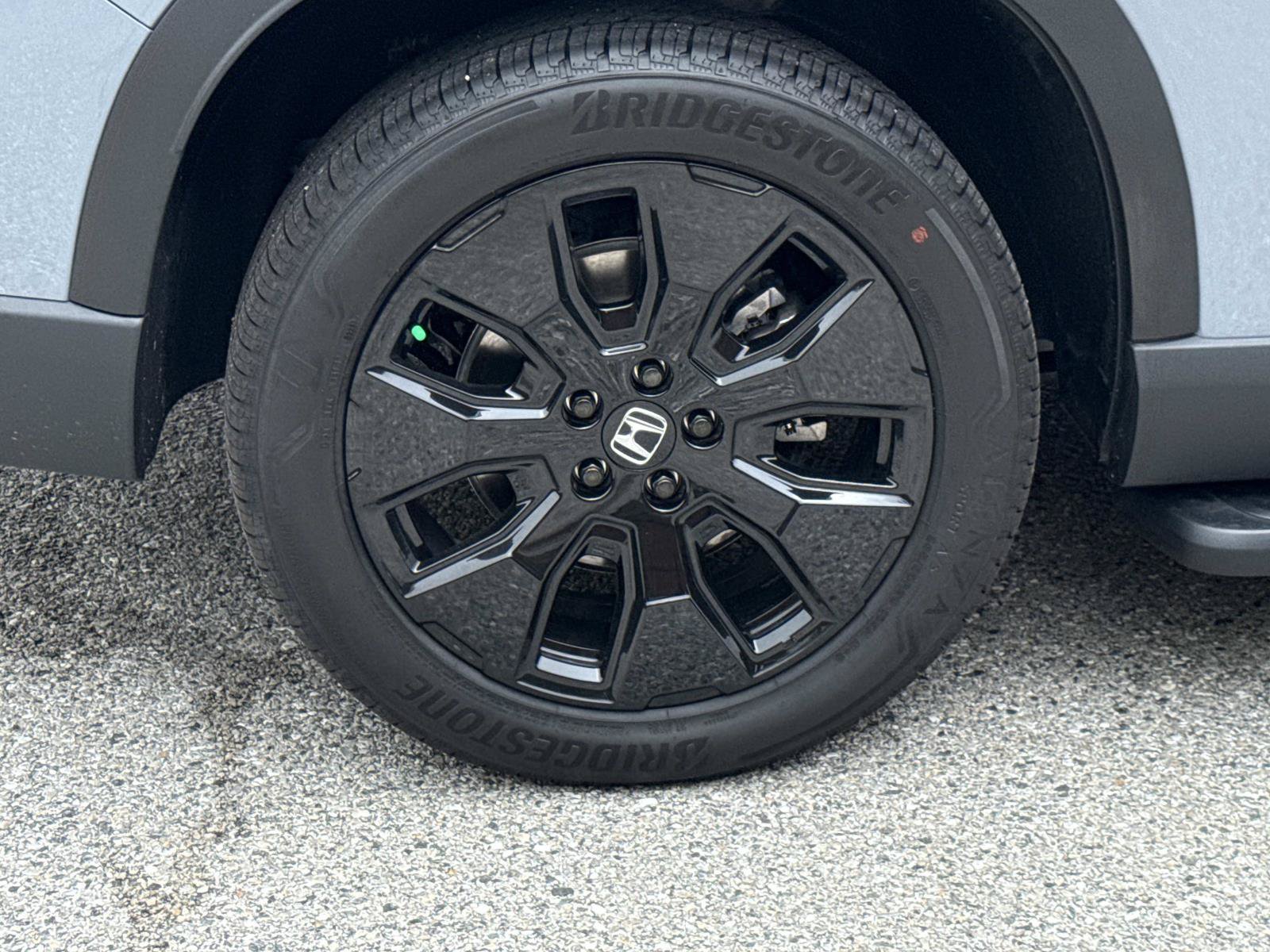 Certified 2026 Honda Pilot Black Edition image 24