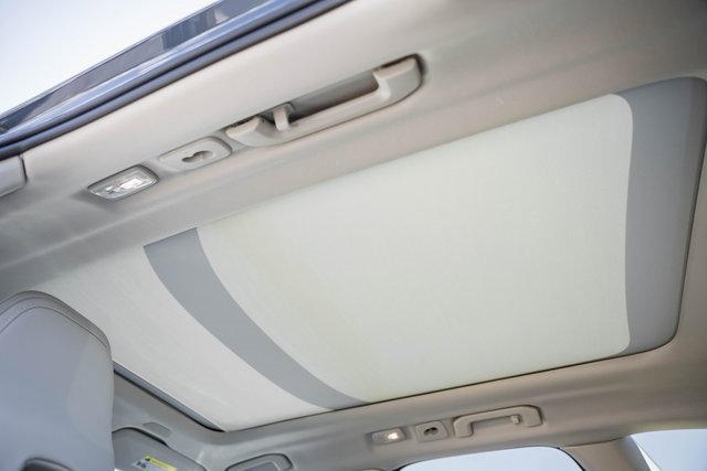 New 2026 Volvo XC60 B5 Ultra w/ Protection Package Premier image 33