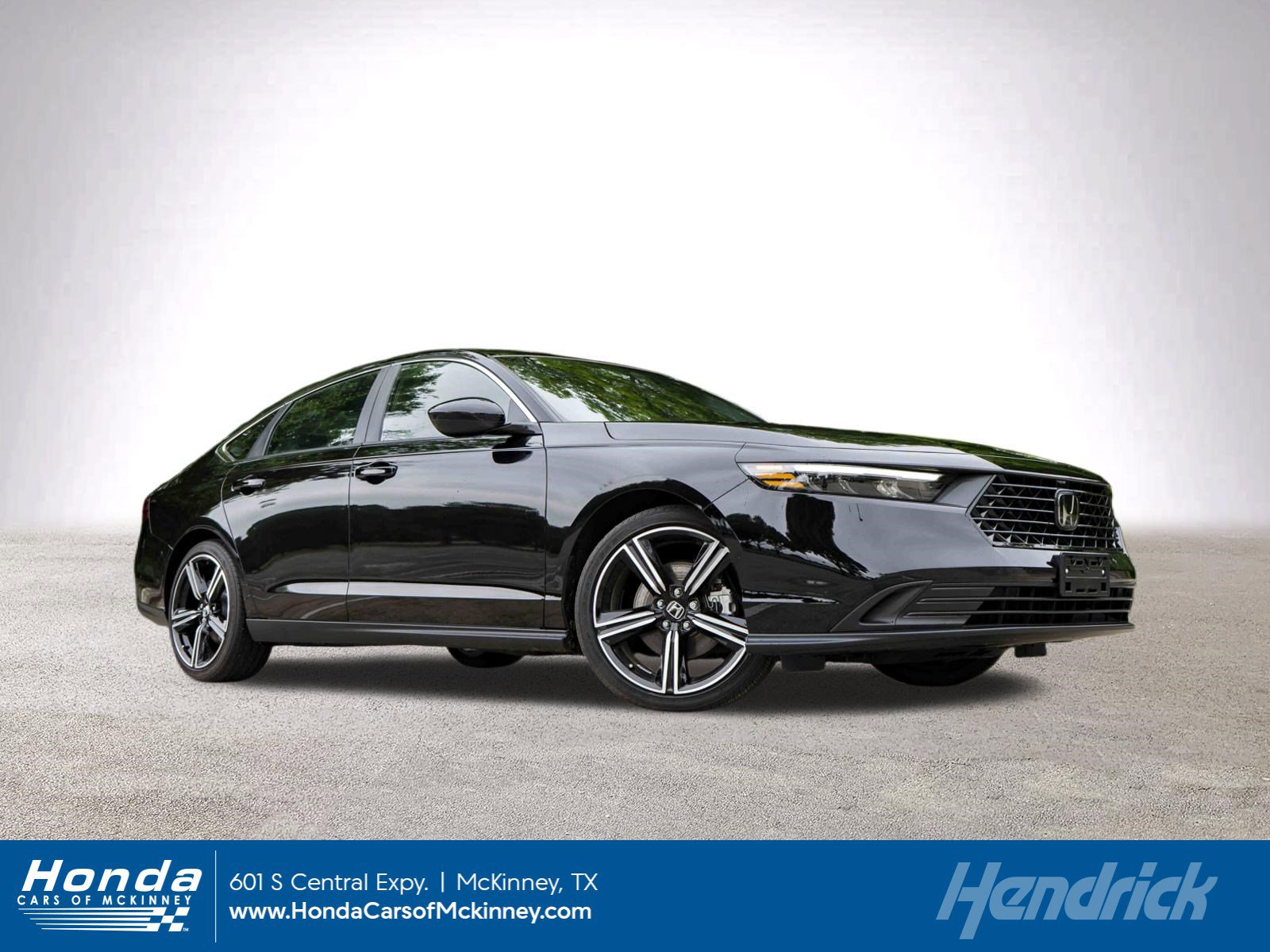 Used 2025 Honda Accord Sport image 1