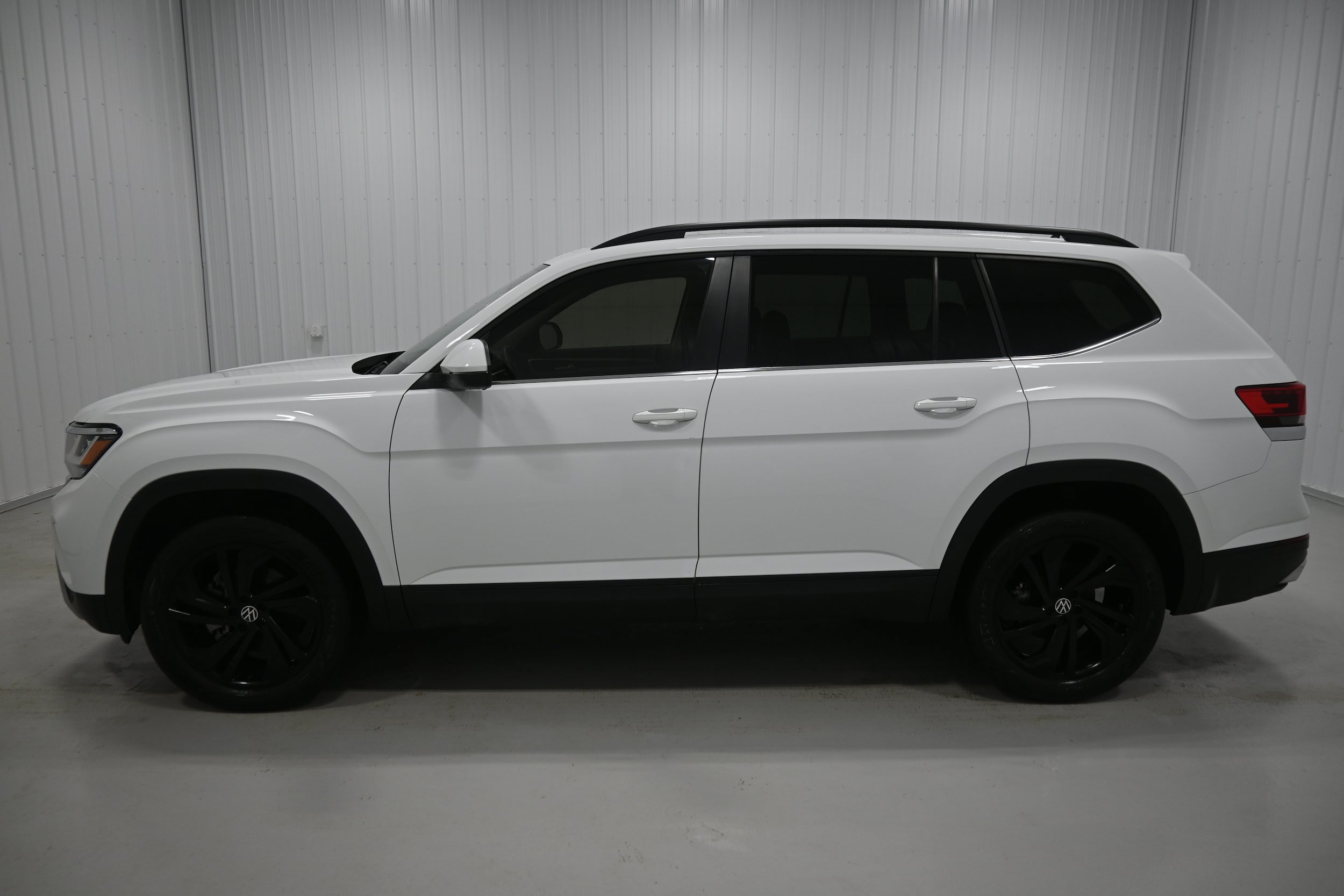 Used 2022 Volkswagen Atlas SE AWD/4WD image 28