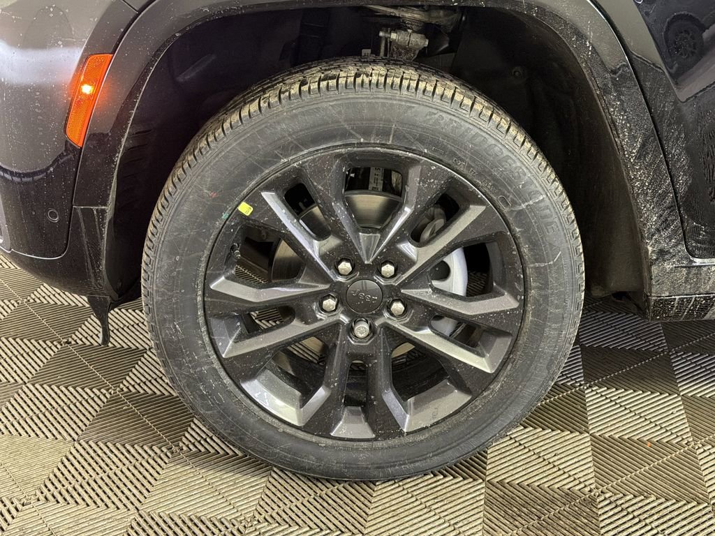 New 2026 Jeep Grand Cherokee Limited image 6