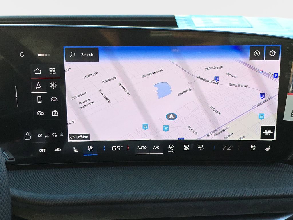 New 2025 Audi SQ5 Prestige image 25