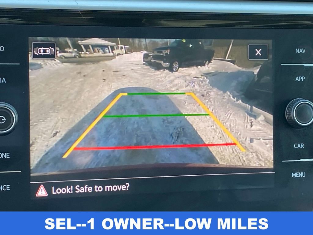 Used 2022 Volkswagen Atlas SEL image 16