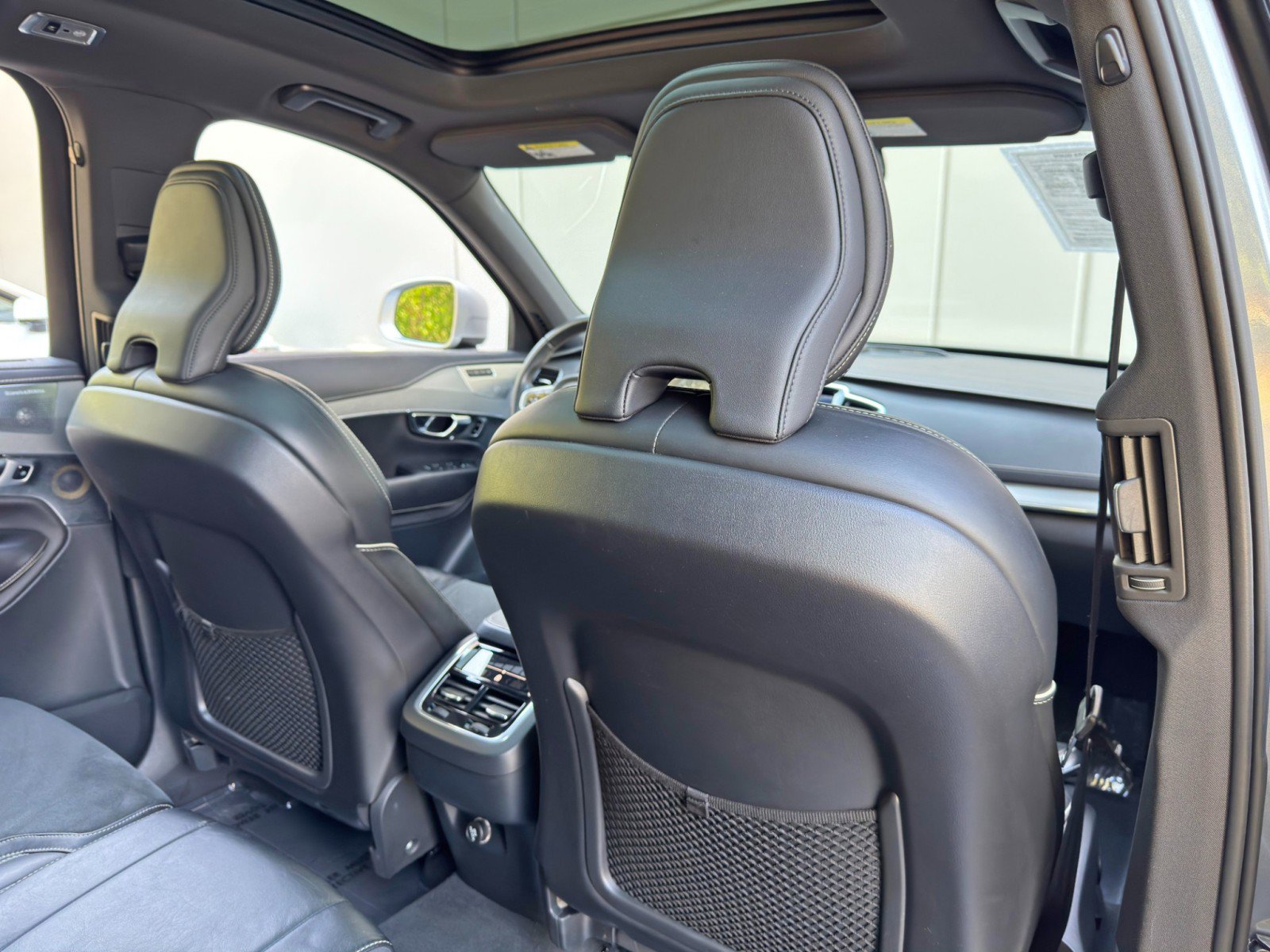 Used 2019 Volvo XC90 T6 R-Design w/ Protection Package Premier image 36