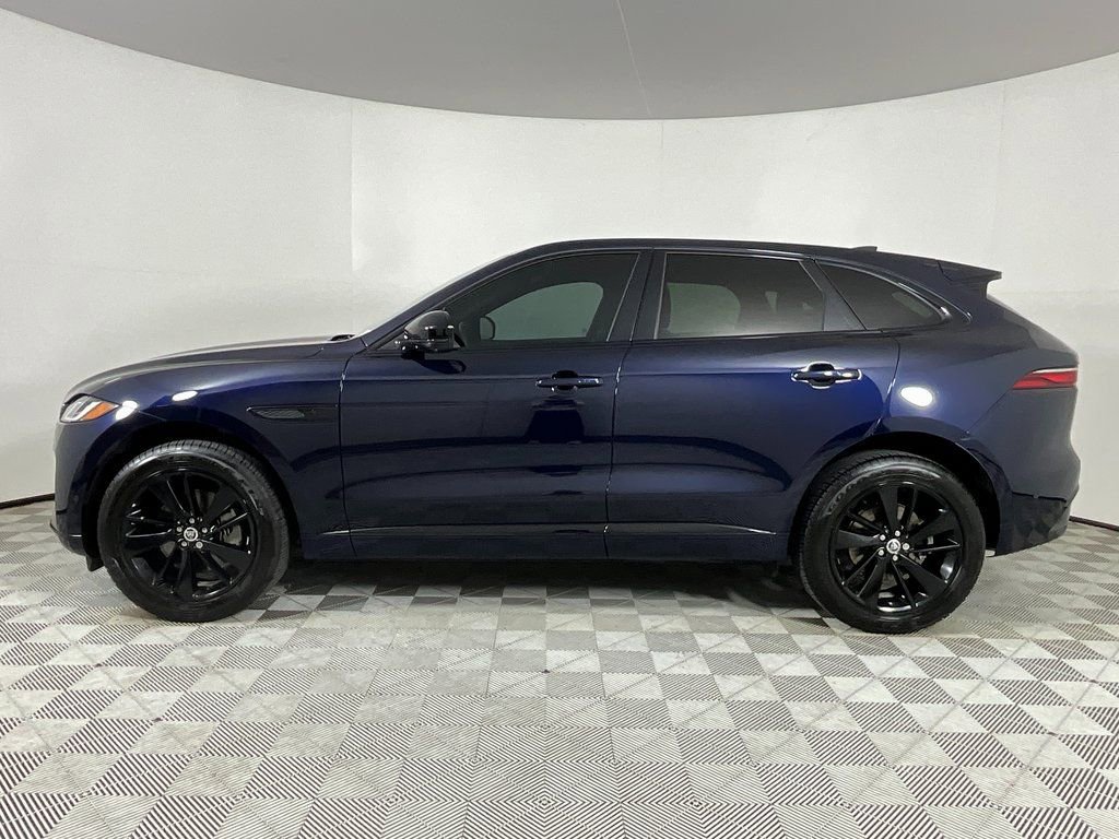 Certified 2025 Jaguar F-PACE R-Dynamic S image 2