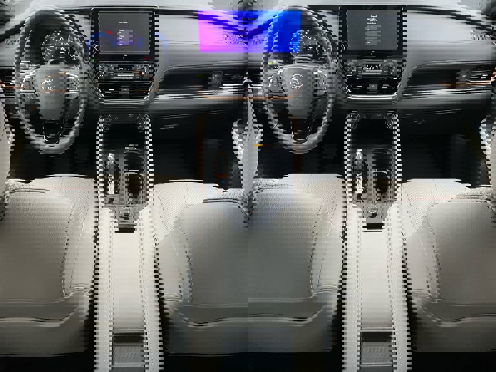 Used 2024 Toyota Grand Highlander AWD Hybrid image 13