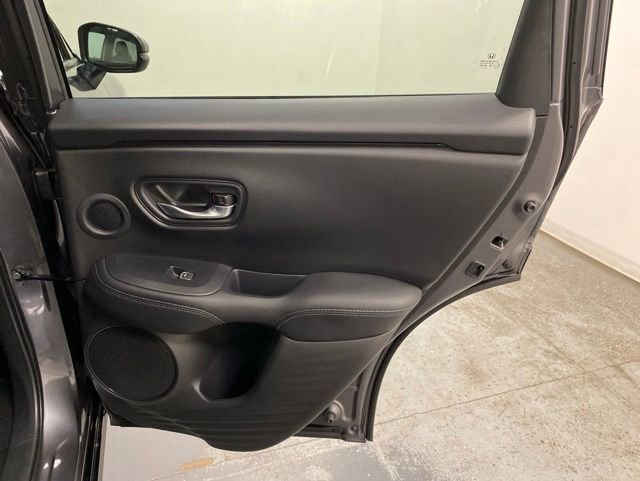 Used 2025 Honda HR-V EX-L image 28