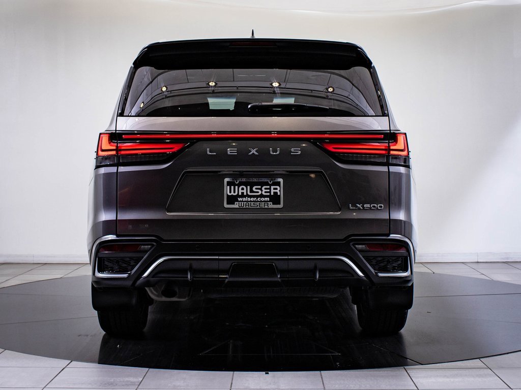 Used 2022 Lexus LX 600 F Sport image 9