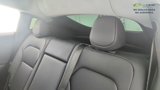 Used 2026 Tesla Model Y 2WD image 28