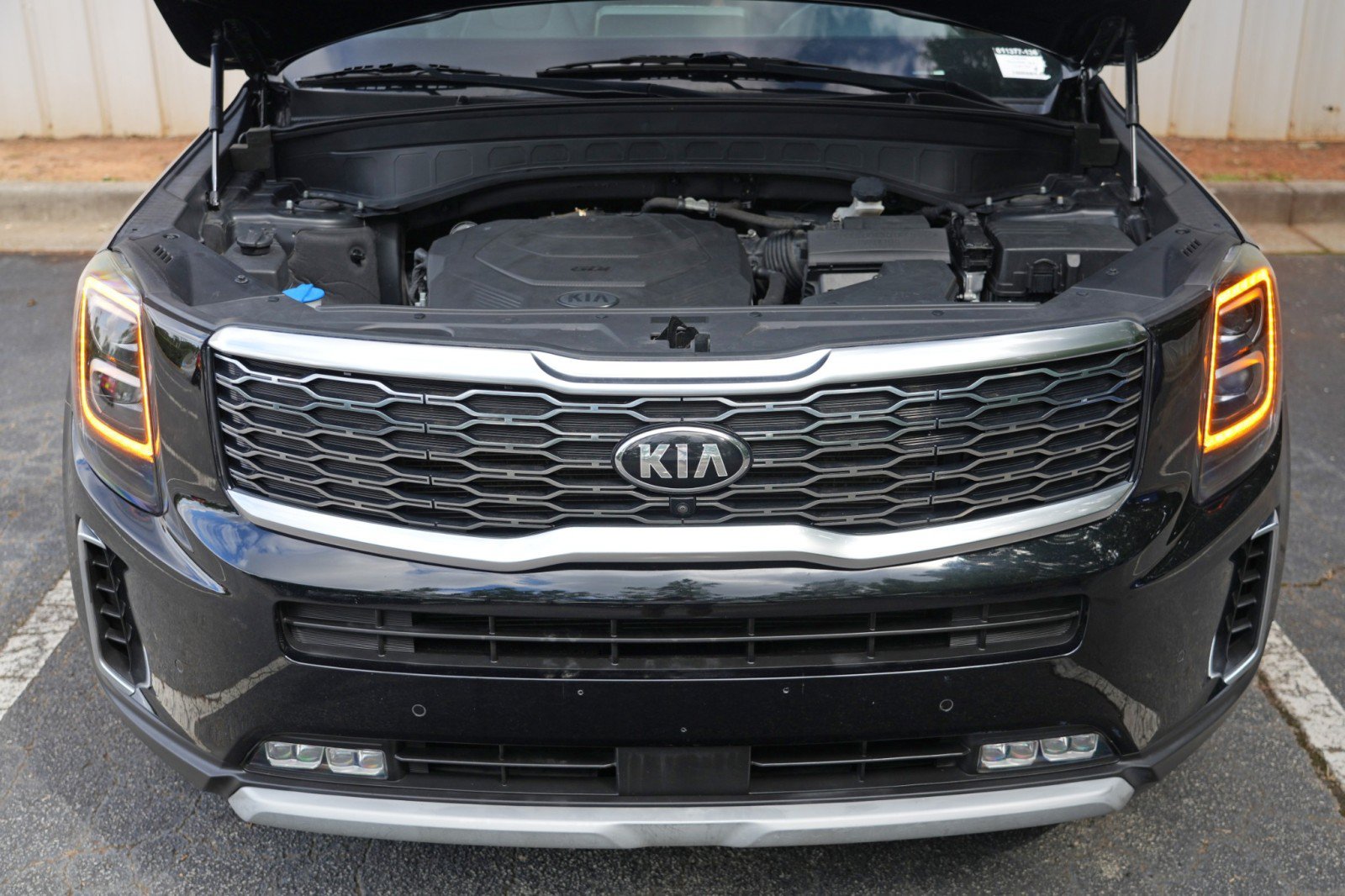 Used 2020 Kia Telluride SX w/ Towing Package FWD image 7