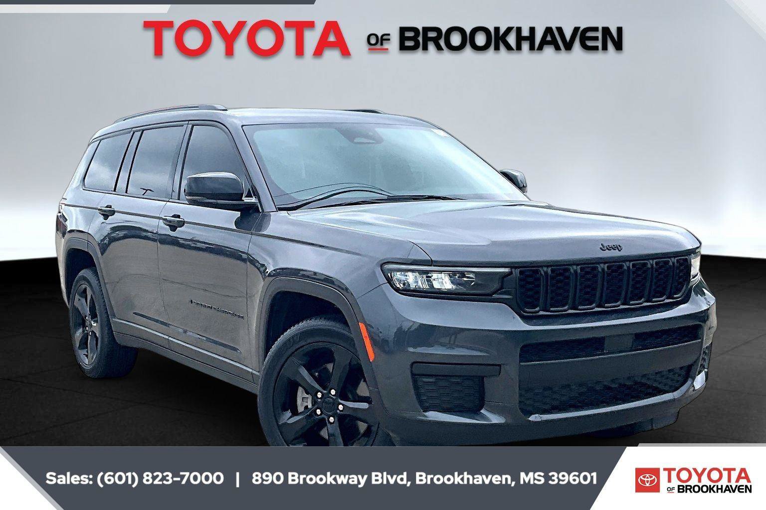 Used 2023 Jeep Grand Cherokee L Laredo AWD/4WD image 1
