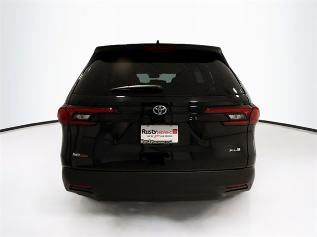 Certified 2025 Toyota Grand Highlander XLE image 5