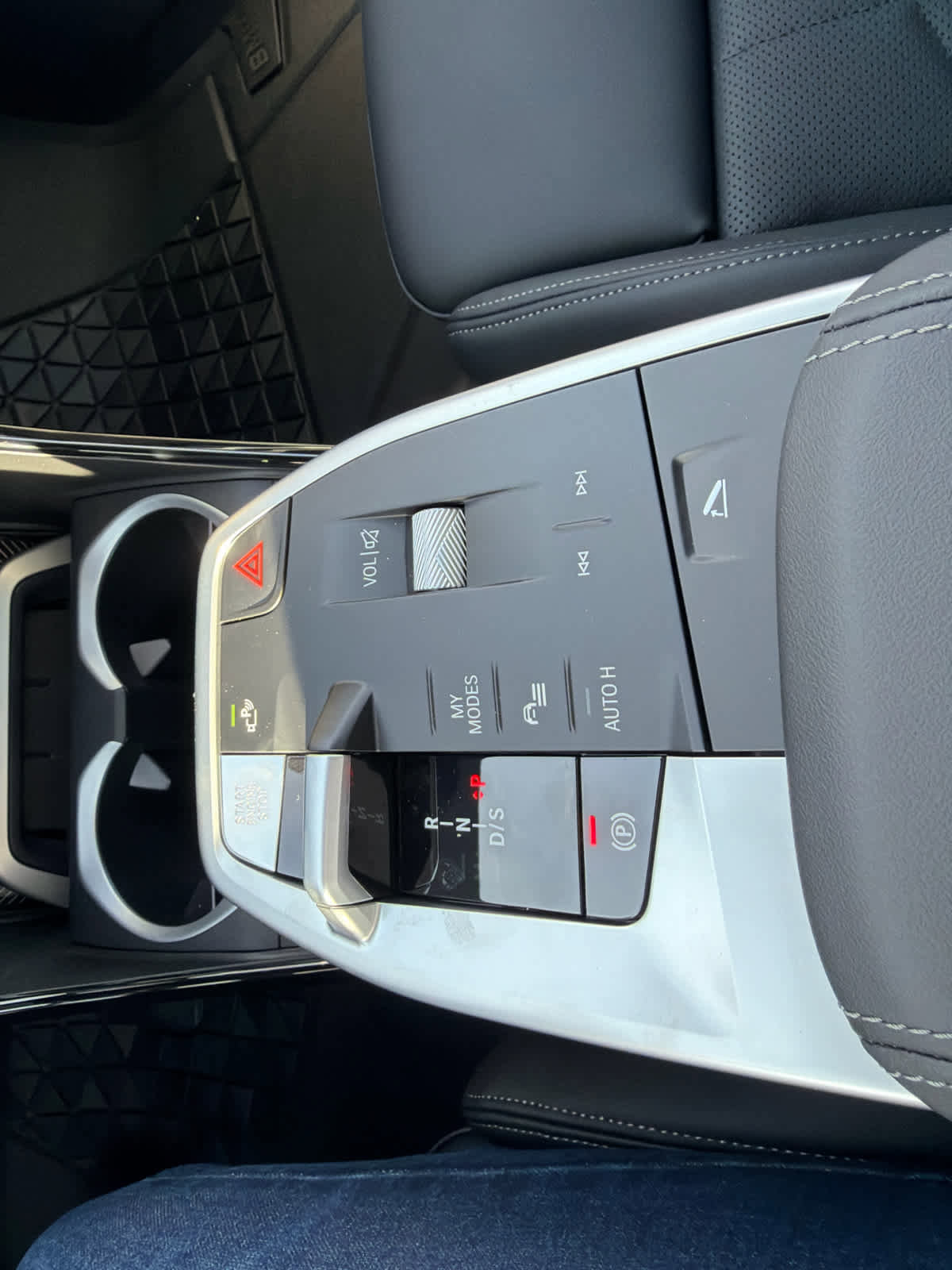 New 2026 BMW X2 xDrive28i w/ M Sport Package image 23