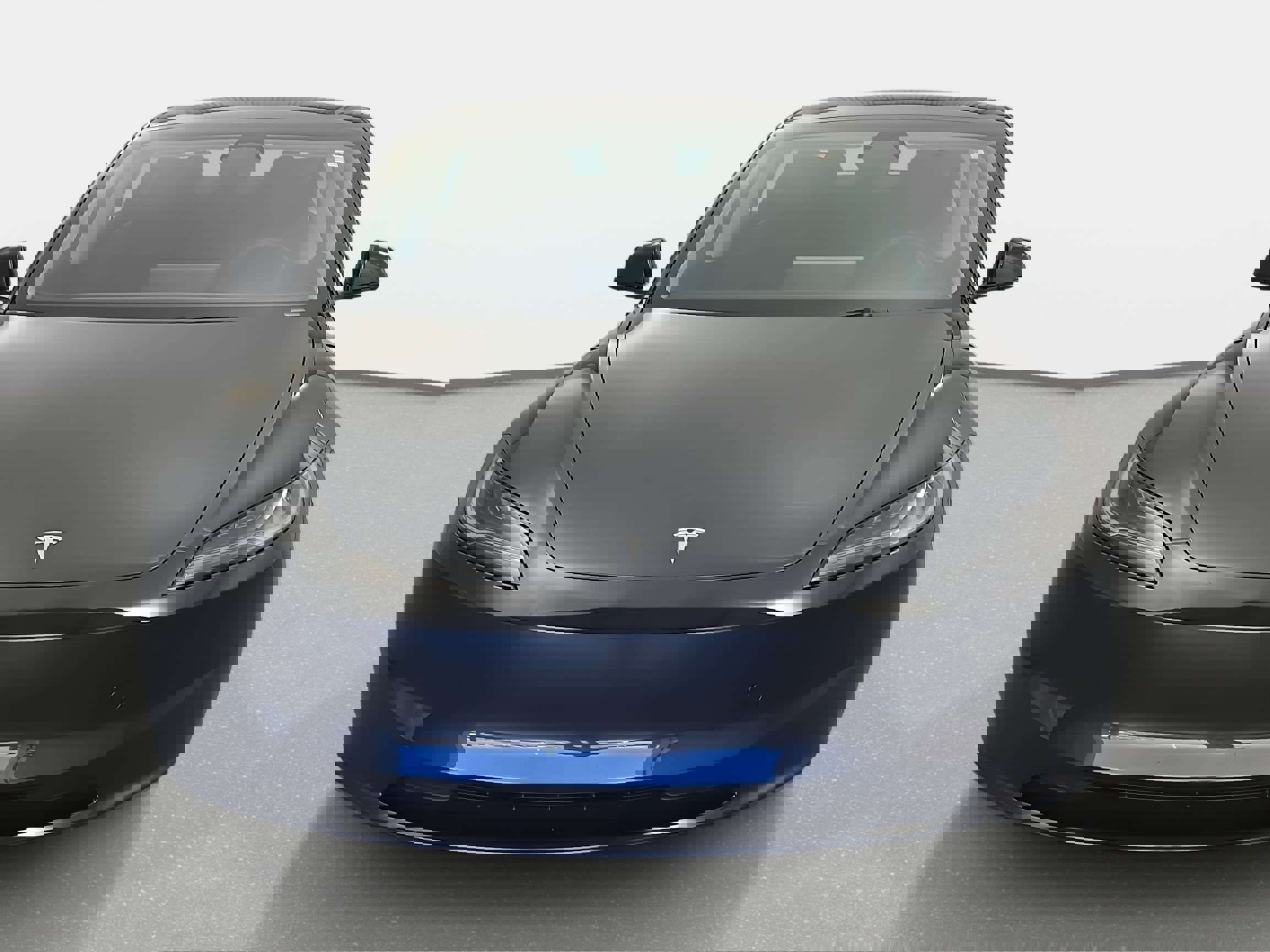 Used 2024 Tesla Model 3 Standard Range image 2