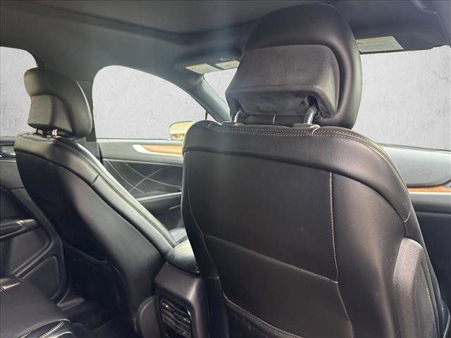 Used 2018 Lincoln MKC Reserve image 24