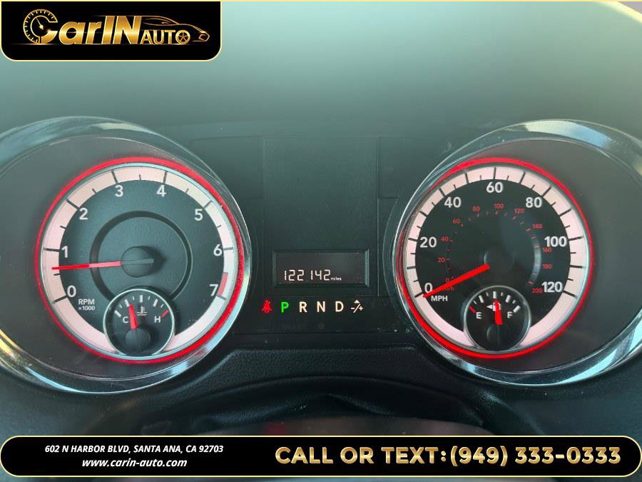 Used 2019 Dodge Grand Caravan SXT image 21