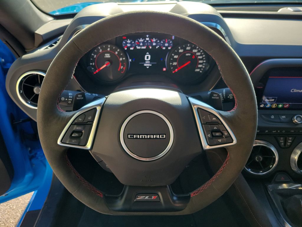 Used 2022 Chevrolet Camaro ZL1 image 27