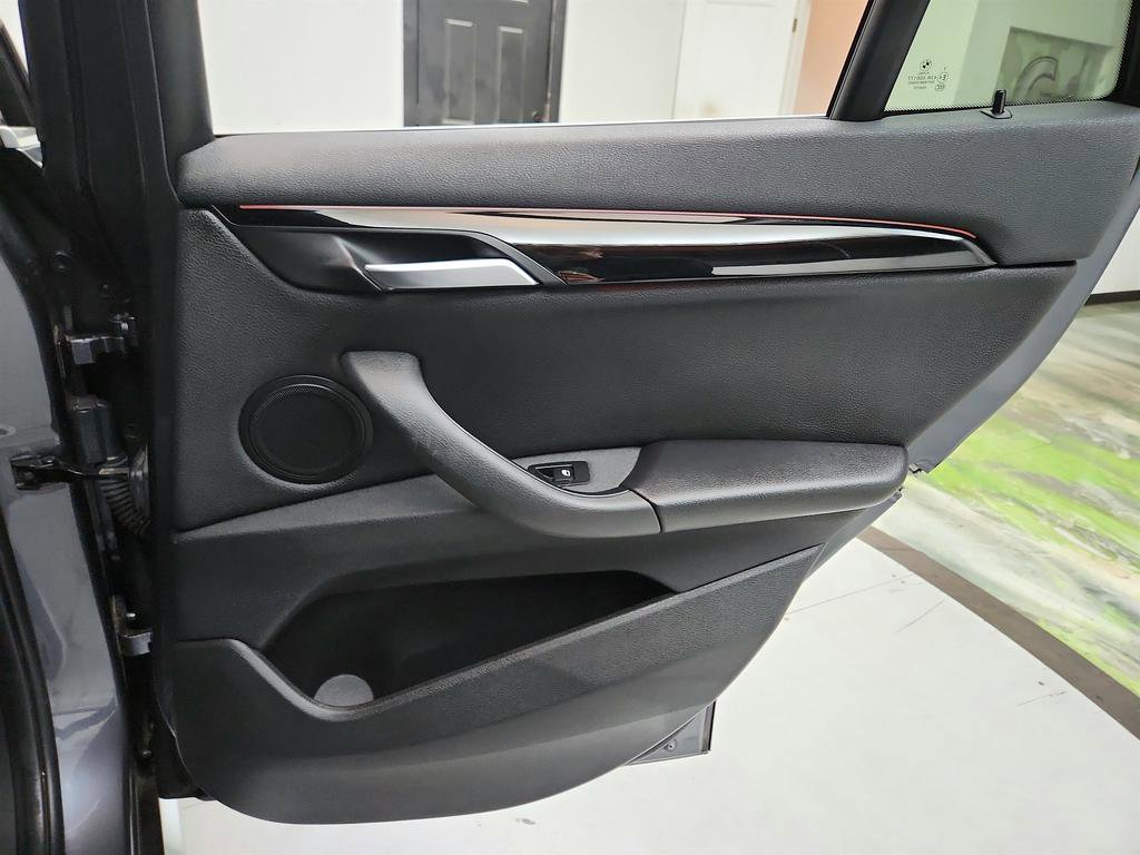 Used 2018 BMW X1 xDrive28i AWD/4WD image 29