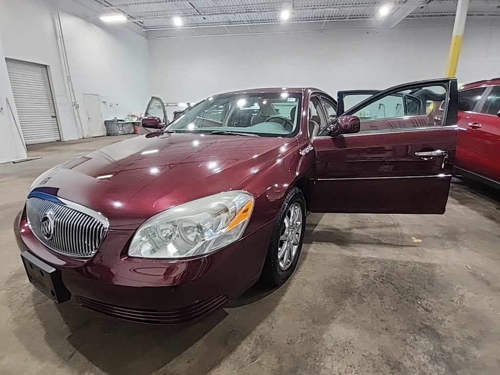Used 2007 Buick Lucerne CXL w/ Luxury Package FWD image 32