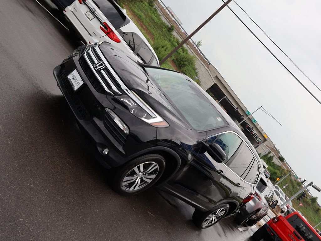 Used 2017 Honda Pilot EX-L image 3