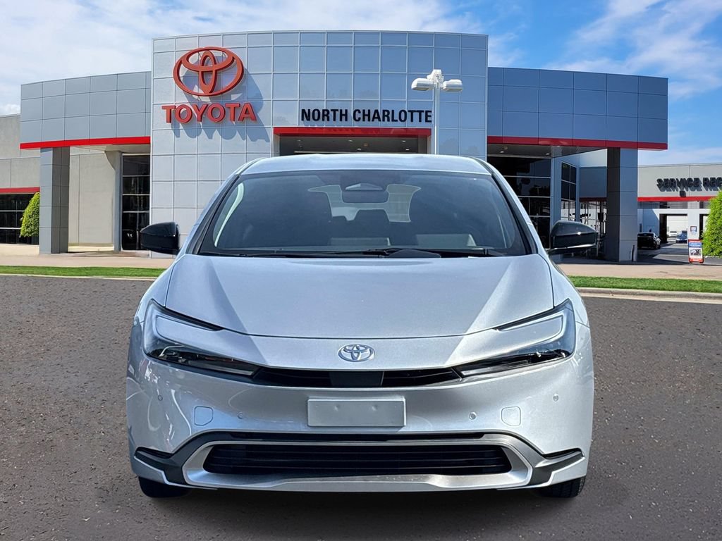 New 2026 Toyota Prius Plug-In Hybrid FWD image 3