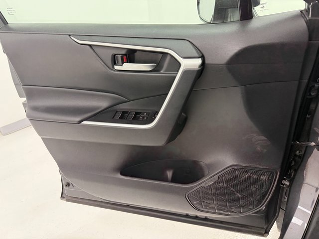 Used 2024 Toyota RAV4 XLE image 14