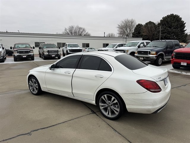 Used 2019 Mercedes-Benz C 300 4MATIC Sedan image 4