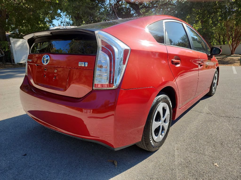 Used 2014 Toyota Prius Three FWD image 8