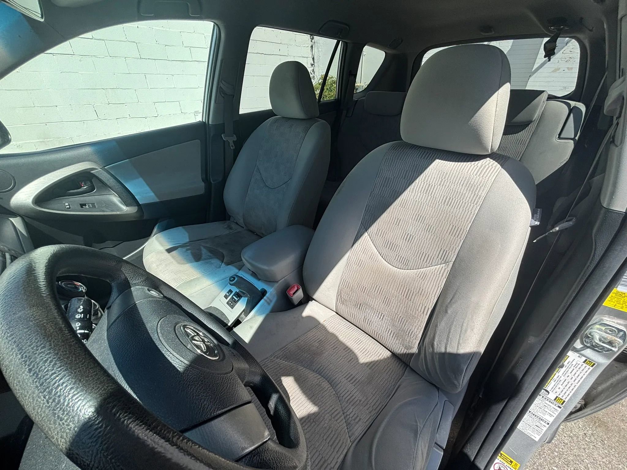 Used 2011 Toyota RAV4 4WD w/ Base L4 Extra Value Pkg image 22