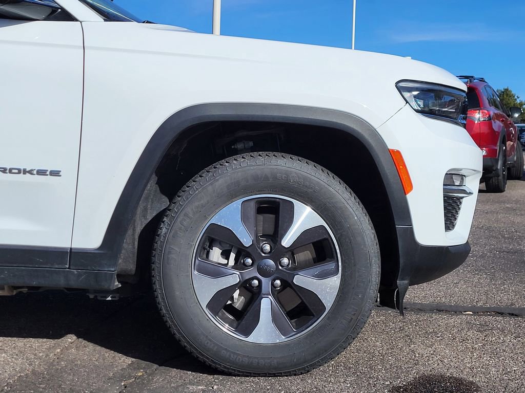 Used 2024 Jeep Grand Cherokee Limited 4xe image 28