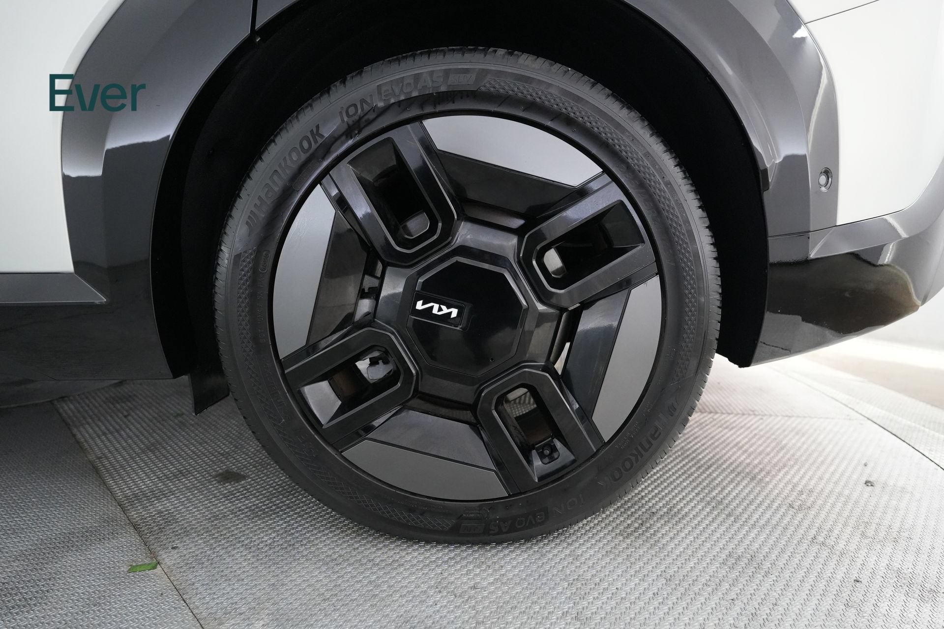 Used 2024 Kia EV9 GT-Line AWD/4WD image 9